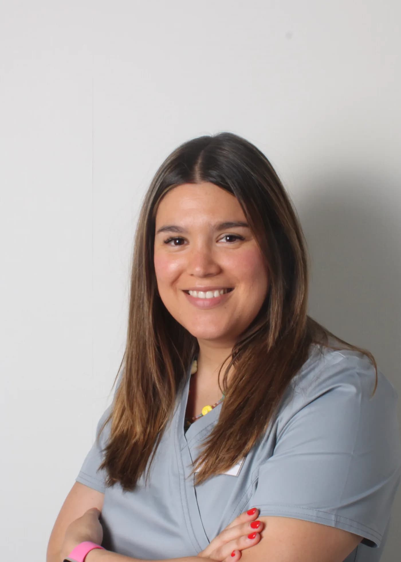 Dra. Carolina Alonso, Estética dental. Implantoprótesis y periodoncia en Mesena Dental